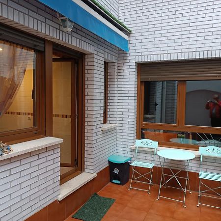 Appartamento Karmelo Junto Al Metro Bilbao Esterno foto