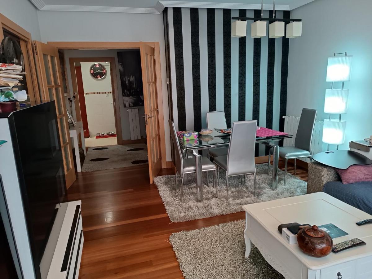 Appartamento Karmelo Junto Al Metro Bilbao Esterno foto